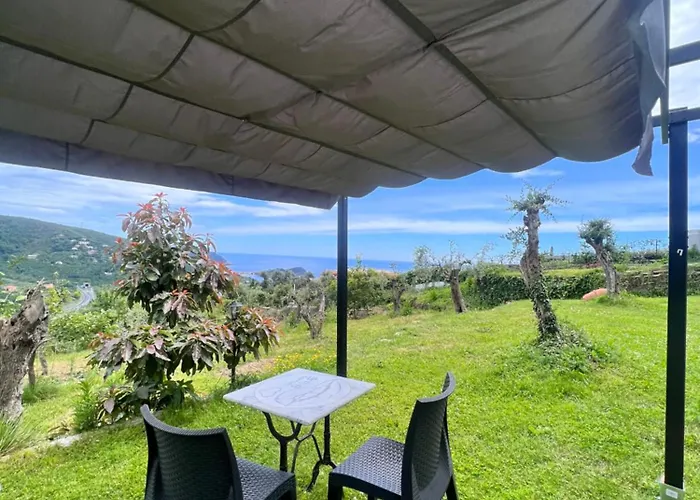 Santa Giulia Seascape&garden
